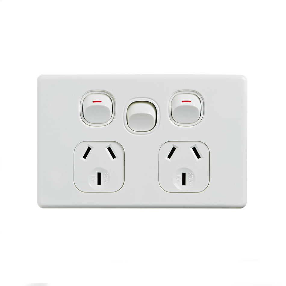 4C | Elegant Double Power Point 250V 10A with Extra Switch - Horizontal