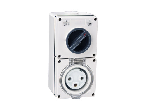 NLS 30535 | 66CV332 | 3 Pin 32Amp Switched Socket Outlet IP66