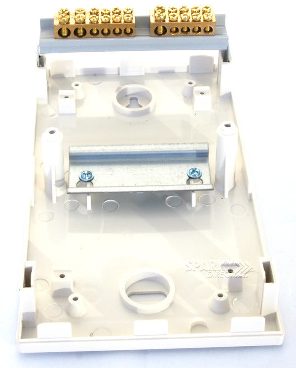 NLS 30330 | 6 Pole Recessed Mount Distribution Board