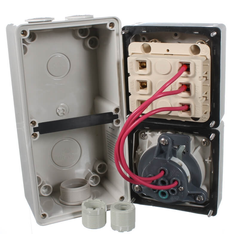 NLS 30493 | 66CV510 | 5 Pin 10Amp Switched Socket Outlet IP66