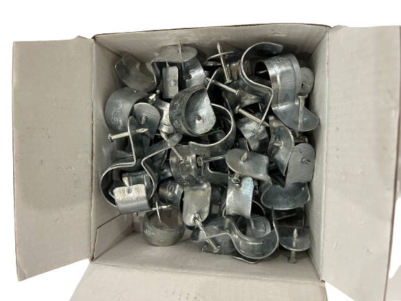 NLS 30159 | 20mm Half Saddle Galvanised With Clout | 50 per Box