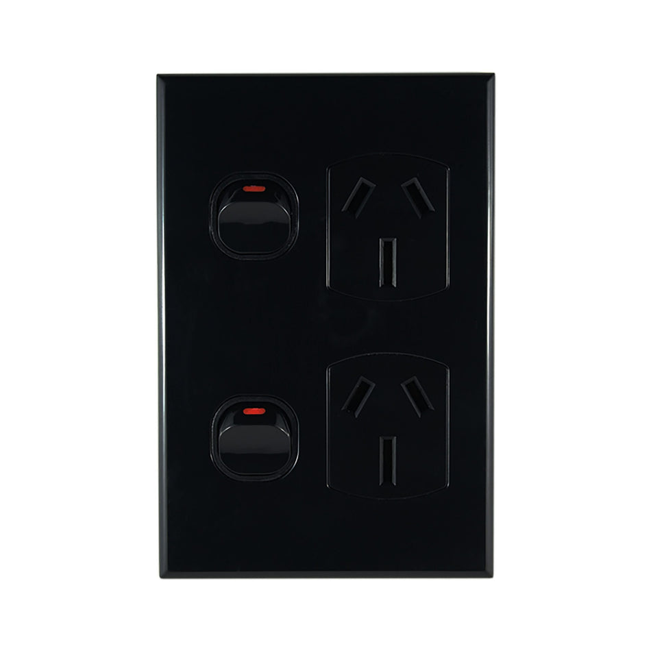 Double Power Point 15A – VERTICAL BLACK