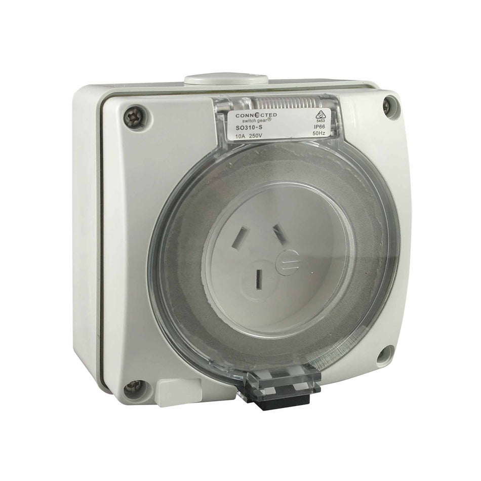 Socket Outlet 3 Round Pin 20A 250V AC IP66